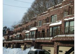 北海道札幌市中央区円山西町１０丁目 札幌市電山鼻線[西線１１条]の賃貸マンション物件詳細はこちら