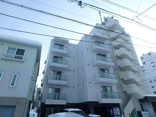 お洒落な外観