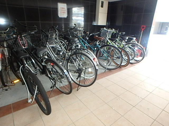 屋内駐輪場