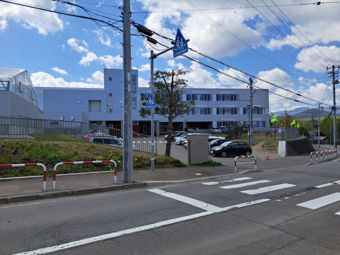 芸術の森小学校 芸術の森小学校
