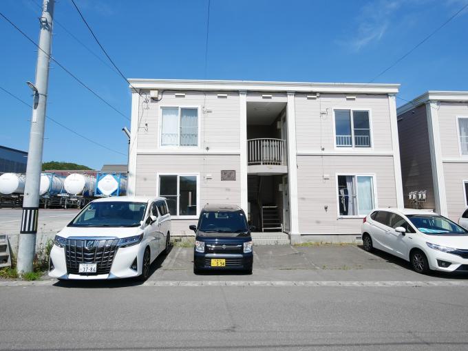 外壁サイディング貼りの建物です。
