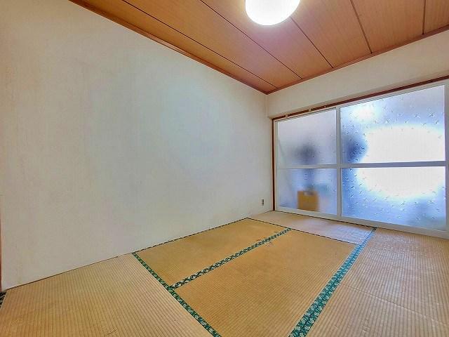 洋室と仕切らずお使いいただく事も可能です♪ 洋室と仕切らずお使いいただく事も可能です♪