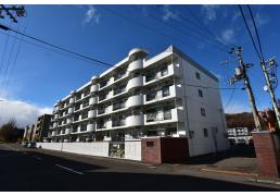 北海道札幌市南区真駒内南町４丁目5-5 の売買中古マンション物件詳細はこちら