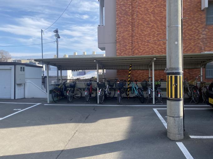 駐輪場 駐輪場
