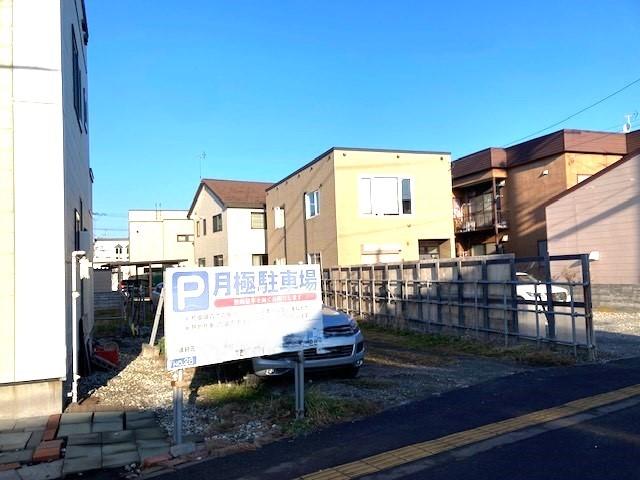 東側公道側よりの現地外観