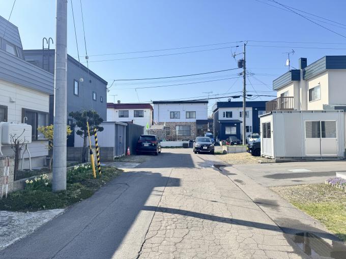 青空が広がる開放的な街並みで、快適に暮らせる住環境 青空が広がる開放的な街並みで、快適に暮らせる住環境