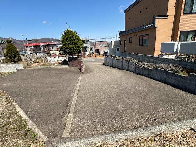 前面道路を含む現地