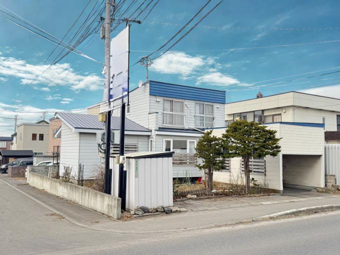 242.63㎡、約73.39坪 242.63㎡、約73.39坪