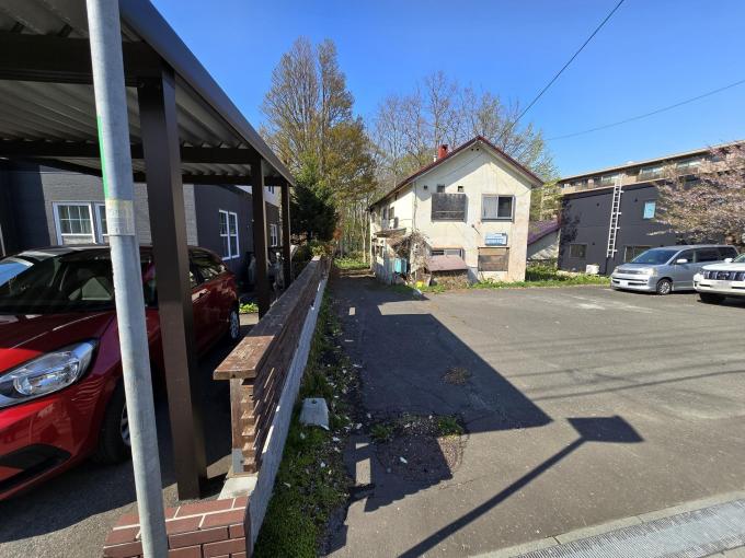 【現地】 広さを活かした平屋や二世帯住宅等も可能