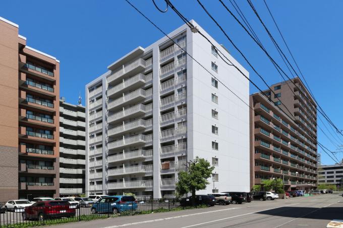 さっぽろ駅5分ですが閑静な住宅街　利便性も良好です