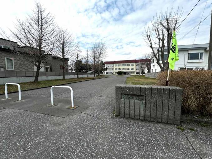 大成小学校 徒歩12分（950ｍ）