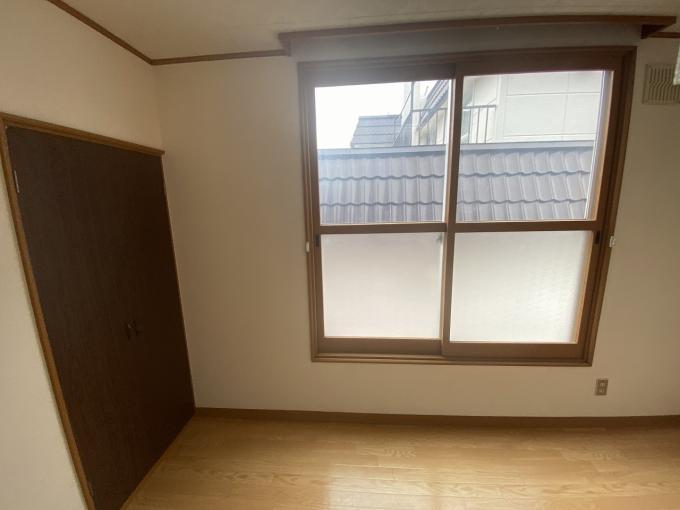 B棟2階室内 B棟2階室内