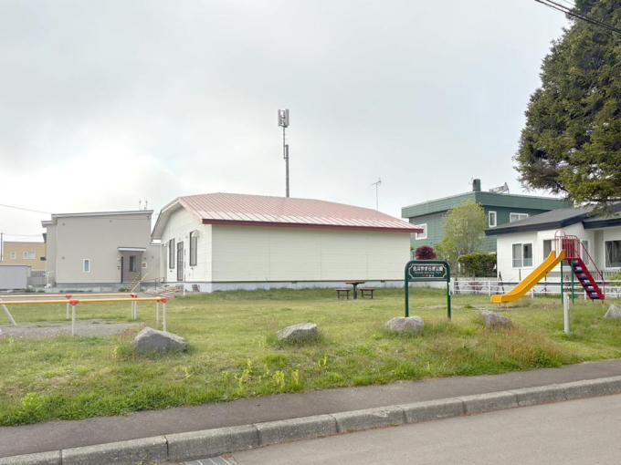 北斗やすらぎ公園 徒歩2分(140m) 北斗やすらぎ公園 徒歩2分(140m)