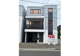 北海道札幌市豊平区月寒東一条１５丁目14-18 札幌市営地下鉄東豊線[福住]の売買中古一戸建物件詳細はこちら