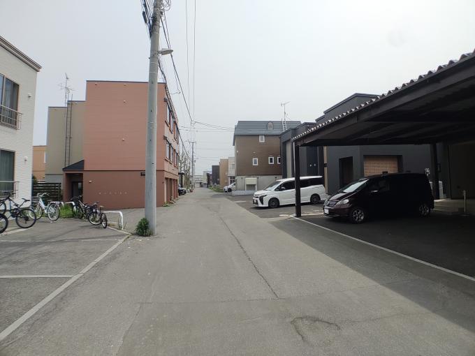 西側から現地方向