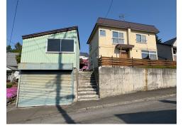 北海道札幌市南区藤野五条８丁目17-13 の売買中古一戸建物件詳細はこちら