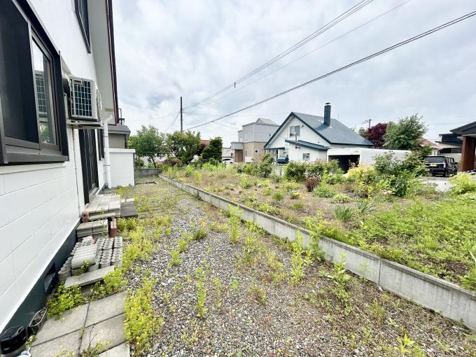 【庭】ガーデニングや家庭菜園などを楽しむことが可能