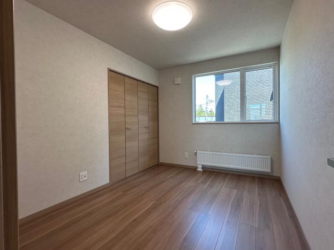2階洋室２部屋は6帖&times;2部屋