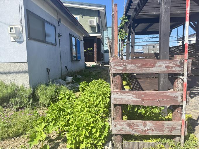 【現地写真】新琴似10条10丁目へは、徒歩2分です 。 【現地写真】新琴似10条10丁目へは、徒歩2分です 。