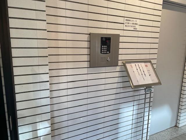 エントランス エントランス