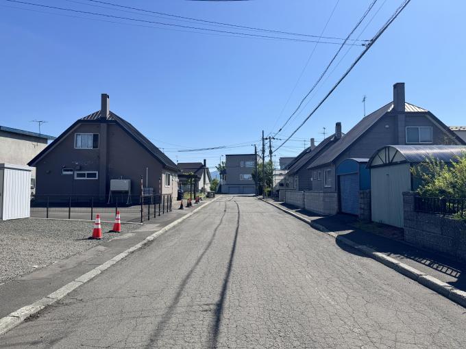 【前面道路】 落ち着きのある閑静な住宅街 【前面道路】 落ち着きのある閑静な住宅街