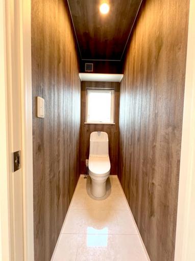 2階にもトイレを設置しました。 2階にもトイレを設置しました。