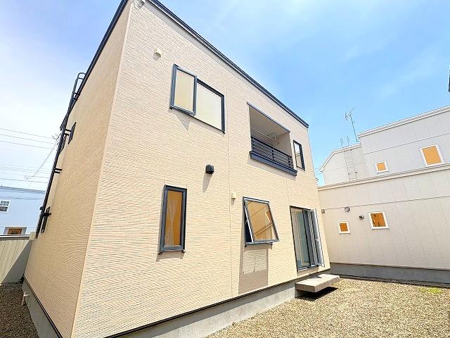 東区東雁来13条2丁目の4LDK物件♪