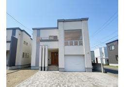 北海道札幌市東区東雁来十一条2丁目14-17 の売買中古一戸建物件詳細はこちら