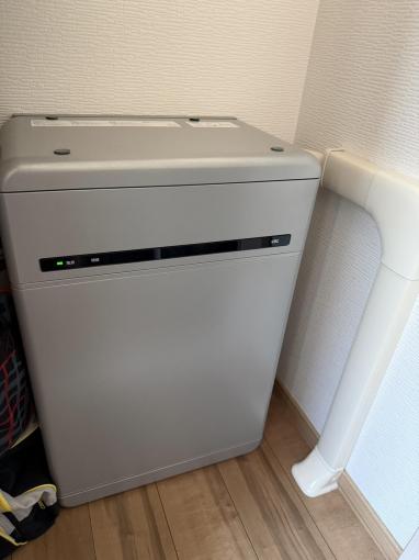 【蓄電池】停電時でも電気が使えて、災害時の備えになります。 【蓄電池】停電時でも電気が使えて、災害時の備えになります。