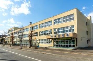 小学校 小学校