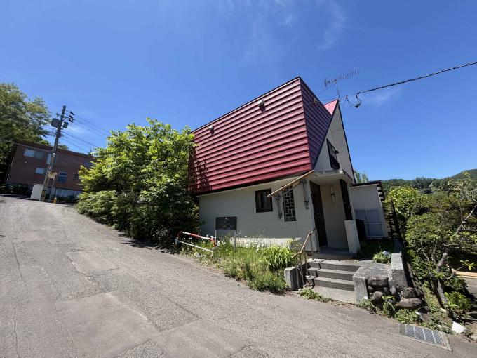 【現地土地写真】解体費用がかからない更地渡し