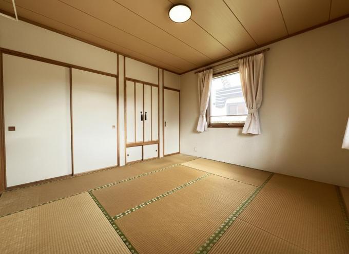 【和室】約8畳の広々とした間取り！