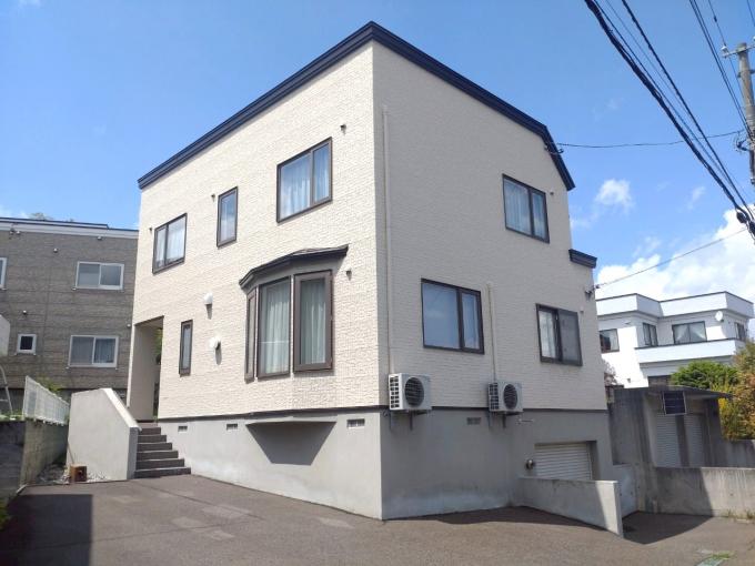 令和4年2月内外装大規模リフォーム住宅