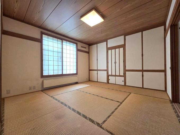 8帖の和室 8帖の和室