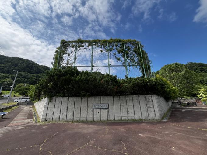 西野西公園 徒歩1分(60m) 西野西公園 徒歩1分(60m)