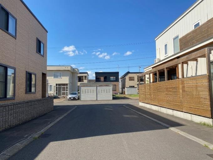 【前面道路】※CG加工を施しております。 【前面道路】※CG加工を施しております。