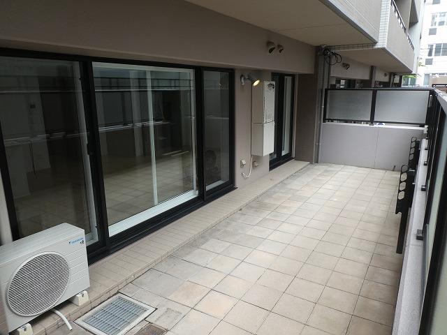 テラス