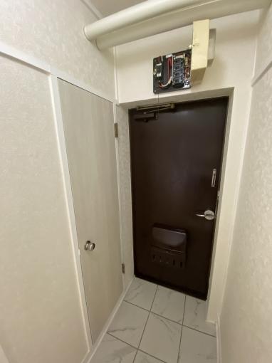 玄関内部 玄関内部
