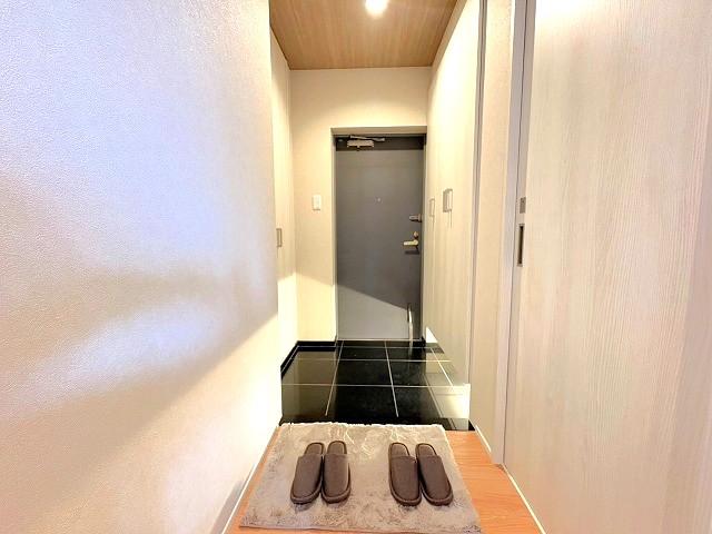 【玄関】毎日を心地よく迎える明るい玄関♪