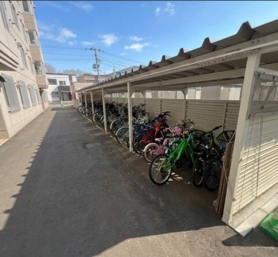 駐輪場 駐輪場