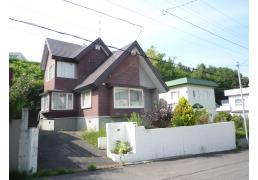 北海道小樽市桂岡町24-31 の売買中古一戸建物件詳細はこちら