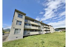 北海道札幌市南区川沿九条４丁目1-2 の売買中古マンション物件詳細はこちら
