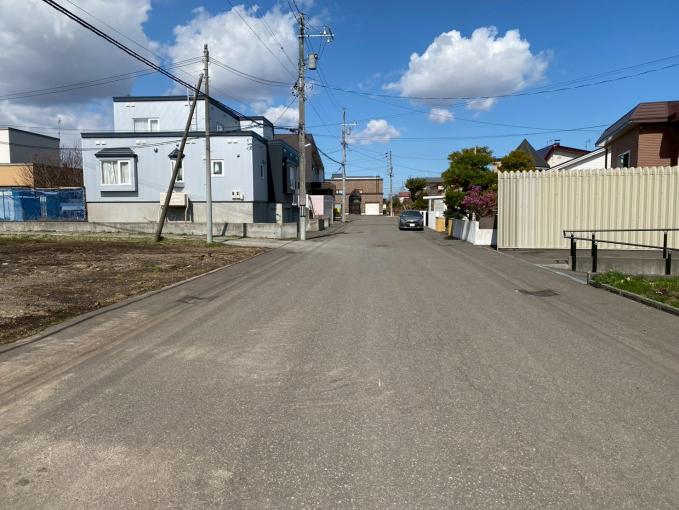 前面道路幅員8ｍ公道