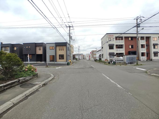 南西側から現地方向 南西側から現地方向