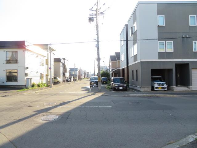 現地写真(前面道路) 現地写真(前面道路)