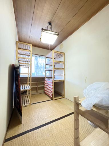 【1階和室】ほっと一息つける4.5帖の和室