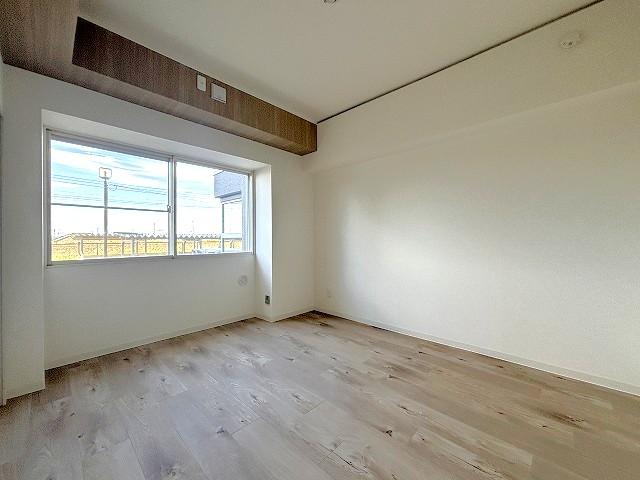【7畳洋室】木のあたたかみのあるデザイン◎ 【7畳洋室】木のあたたかみのあるデザイン◎