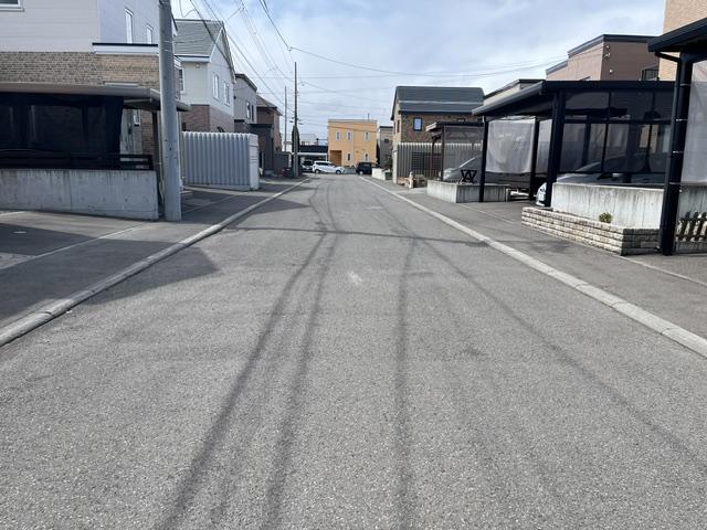 南東側8ｍ公道