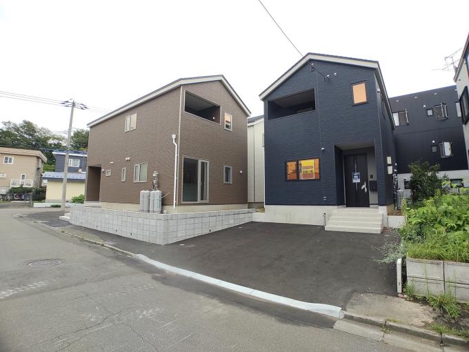 1号棟正面から 1号棟正面から