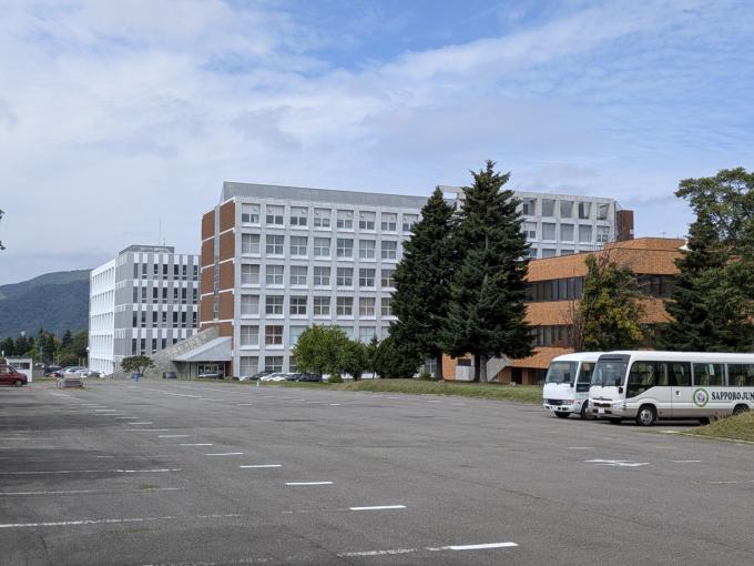 札幌大学 徒歩6分 札幌大学 徒歩6分